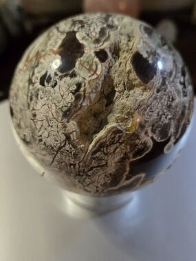 Massive Money Agate Sphere 90mm With Druzy
